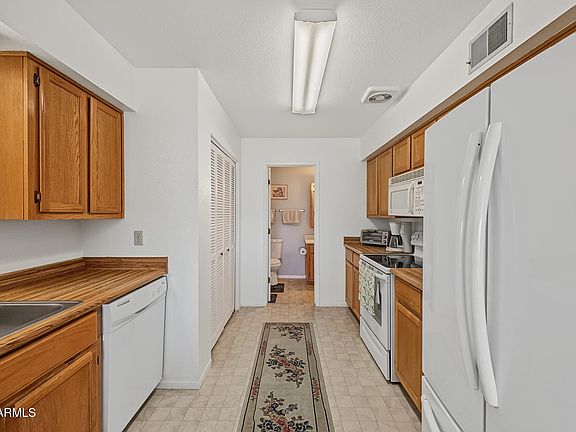 2nd image of 3270 S GOLDFIELD Road #514