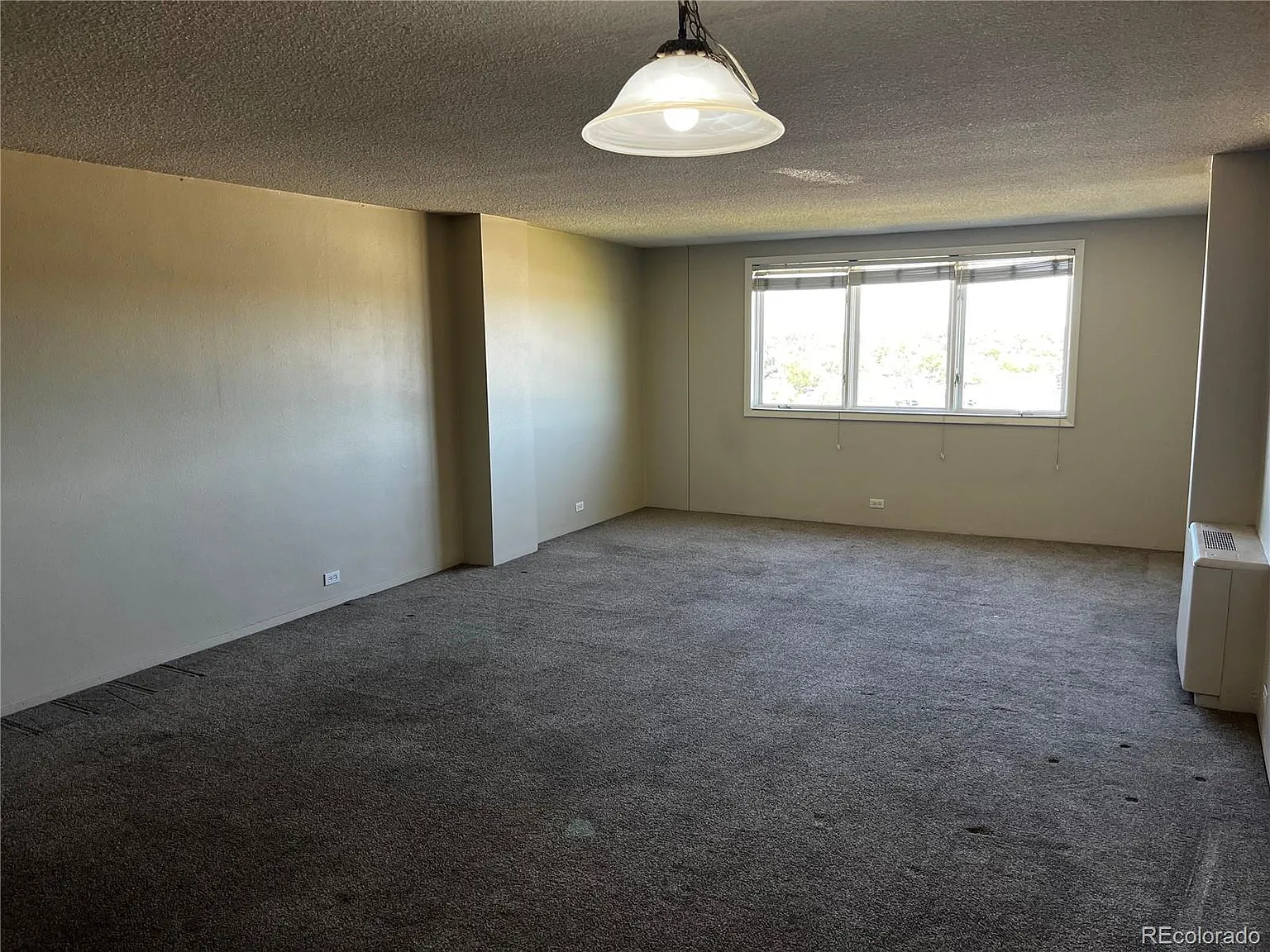 2 bed, 2.0 bath, 1162 sqft, $1,800 — Photo 3