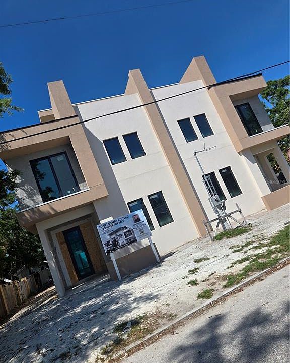 1st image of 1755 8th St