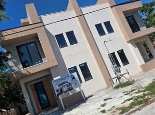 1755 8th St, Sarasota, FL 34236