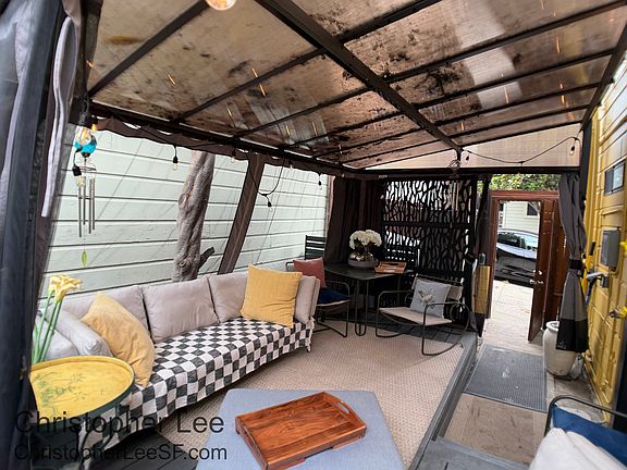 2nd image of 950 Noe St #A