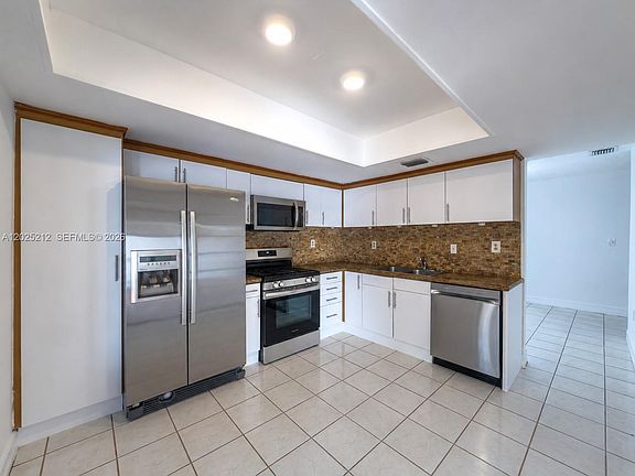 4th image of 12364 SW 94th Ter