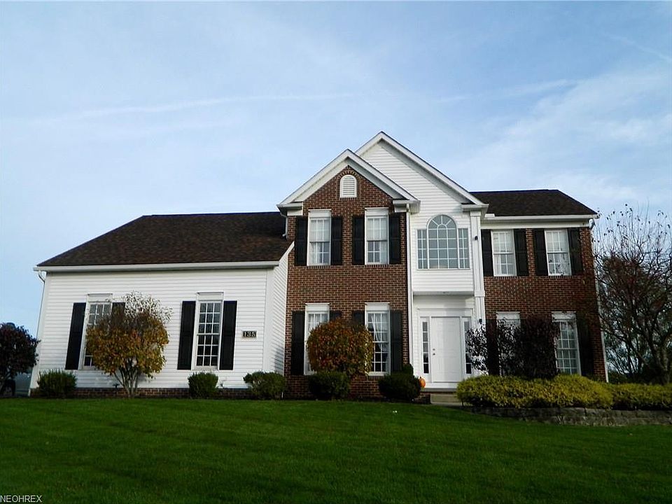 1st image of 135 Chadwick Dr
