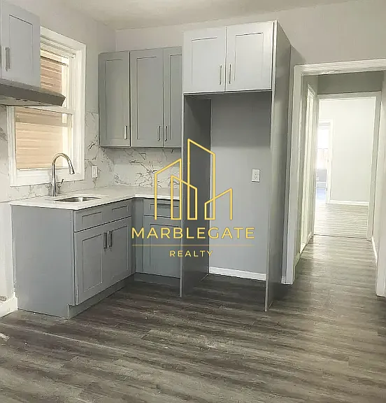 450 S 13th St #33 — Photo 1