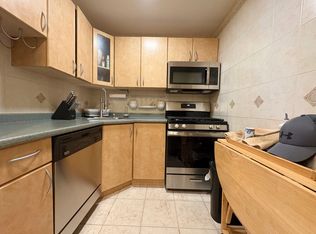 140 Kenrick St APT 21, Brighton, MA 02135