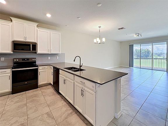 4th image of 767 Ocean Course Ave #704