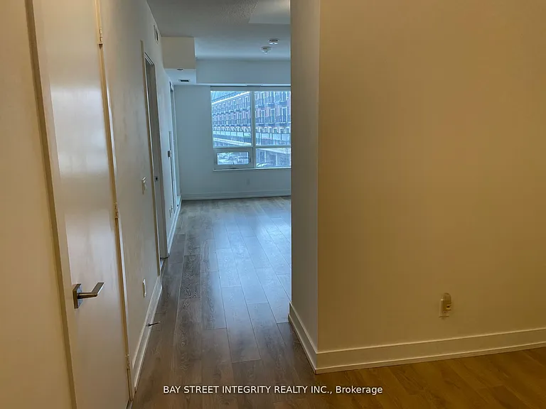 278 Buchanan Dr #217E — Photo 4
