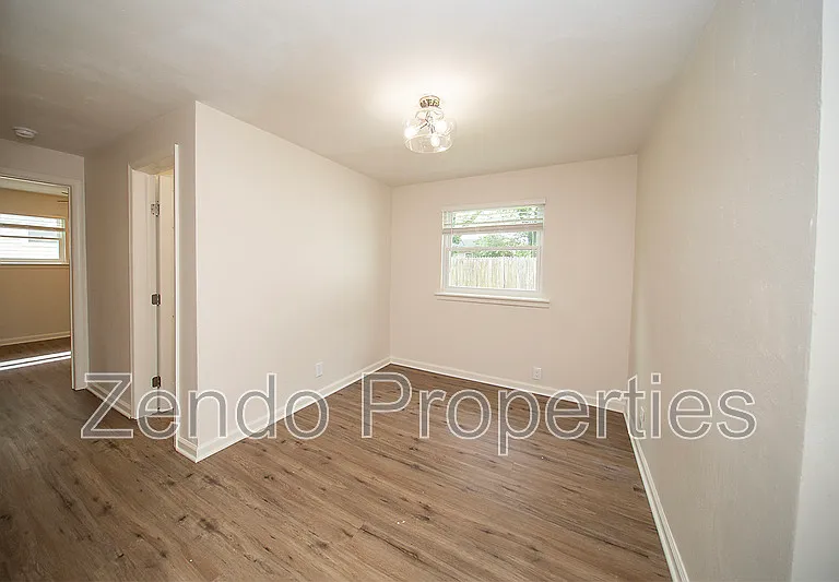 1733 Parkview Ave #A — Photo 11
