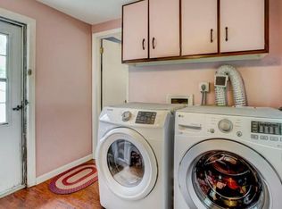 21 E 2nd St, Howell, NJ 07731