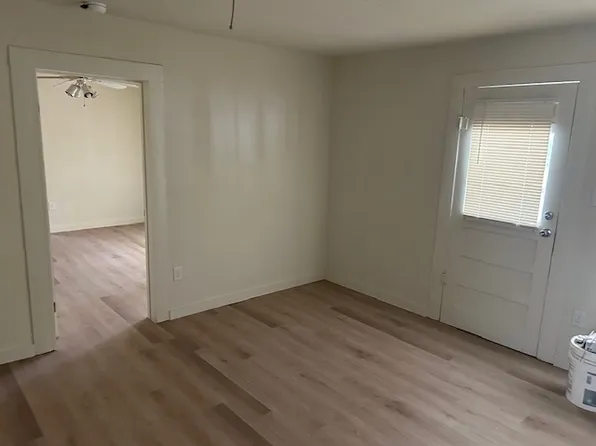 401 N Loop Dr, Waco, TX 76705