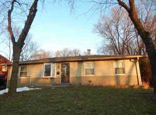 6831 Juniper St, Hanover Park, IL 60133