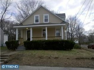 121 Thomas Ave S, Lawnside, NJ 08045