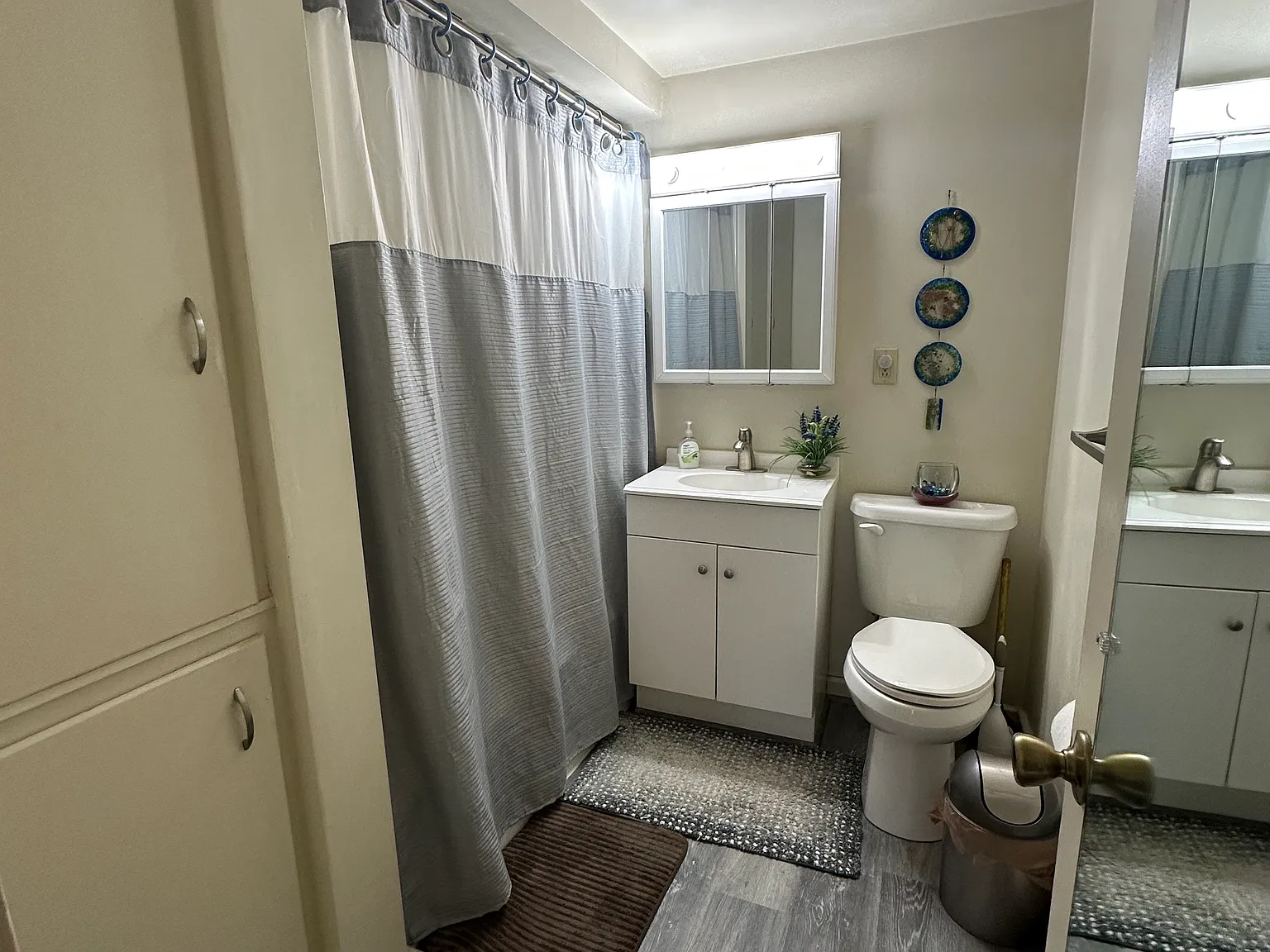 701 Cronkright St — Photo 4