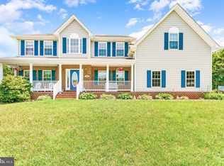 1988 Freedom Ln, Saint Leonard, MD 20685