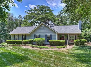 129 Easter Ln, Davidson, NC 28036