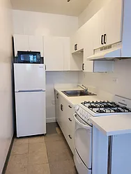 Rented by Metropolitan Property Group