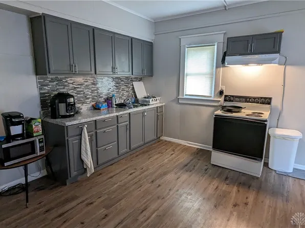 1718 Columbia Ave, Middletown, OH 45042