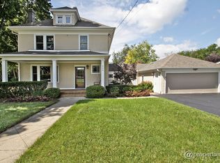 904 Granville Ave, Mundelein, IL 60060