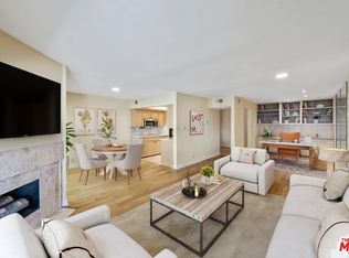 11656 Montana Ave APT 309, Los Angeles, CA 90049