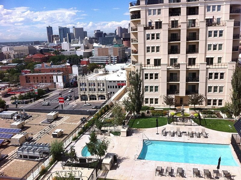 1st image of 975 Lincoln St APT 3G