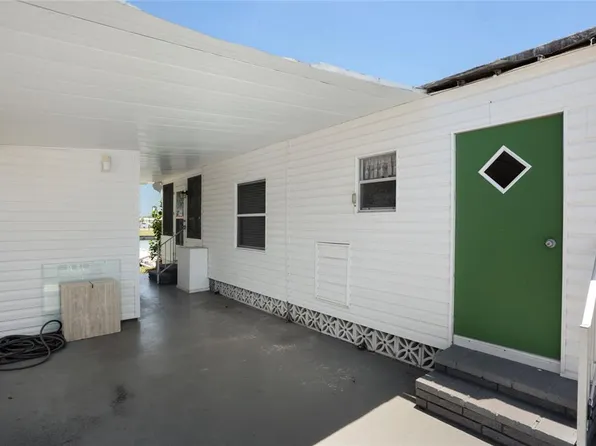 307 White Oak Way, Sarasota, FL 34237