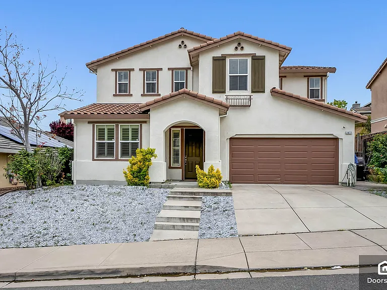 2677 Tomales Bay Dr — Photo 2