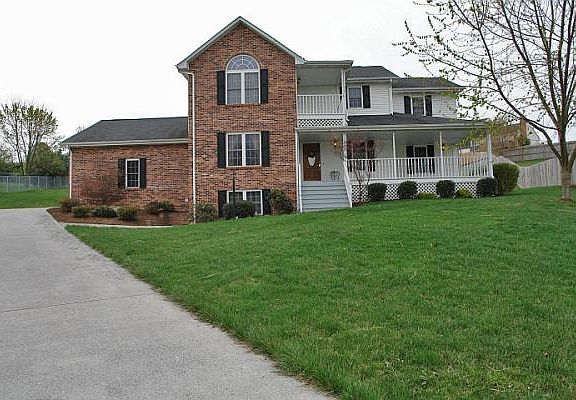 5th image of 301 Craig Dr