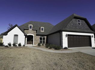 712 Smithfield Dr, Jonesboro, AR 72401