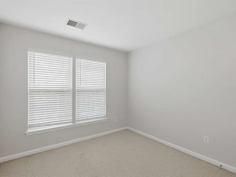 45570 Trestle Ter — Photo 28