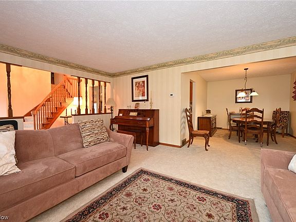 4th image of 27277 Marcie Ln