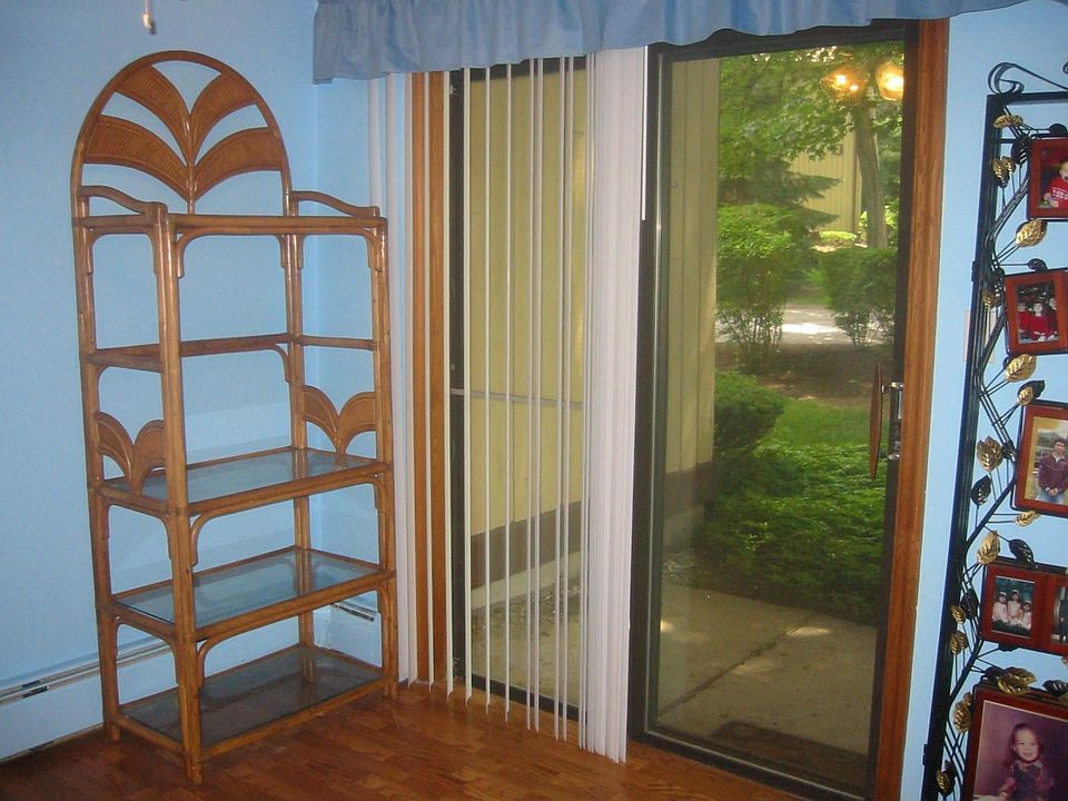 breakfast room