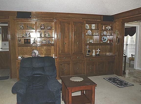 4th image of 604 Harvest Glen Dr