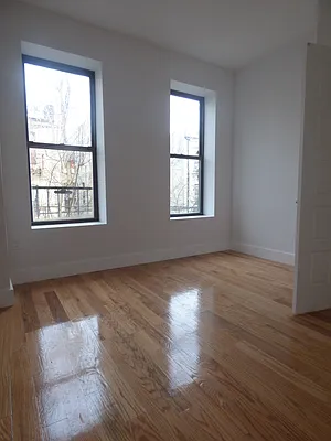 Rented by TheRealEstateCompany.com LLC | media 46