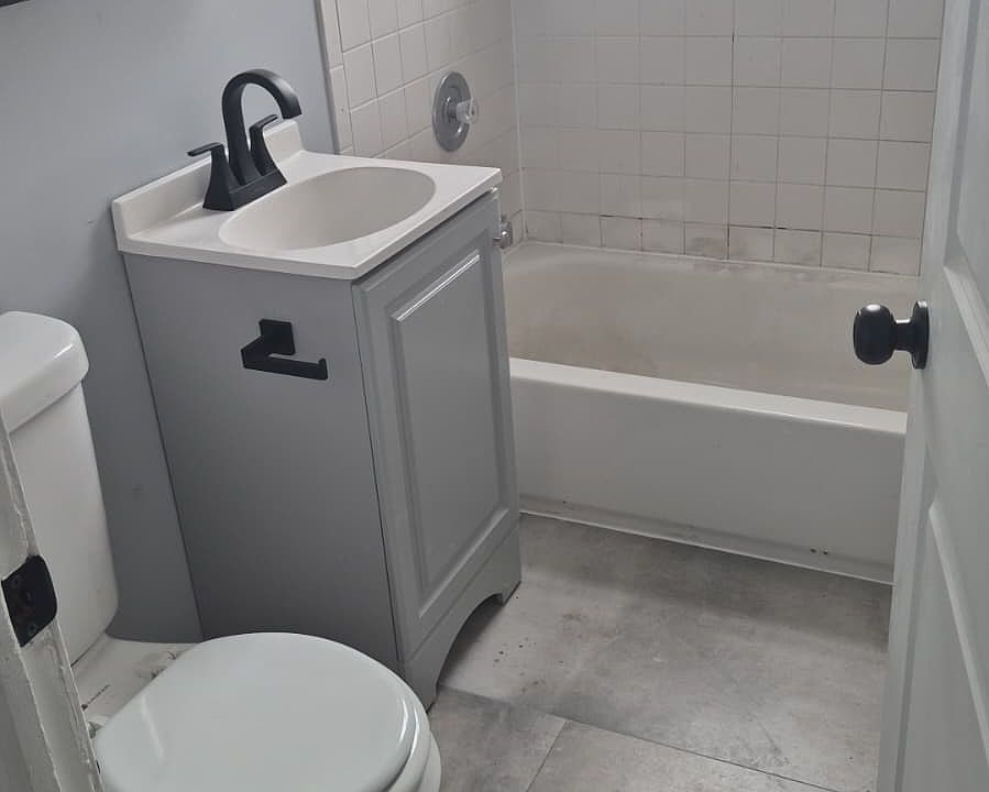 1st image of 1515 S Millard Ave APT 3F