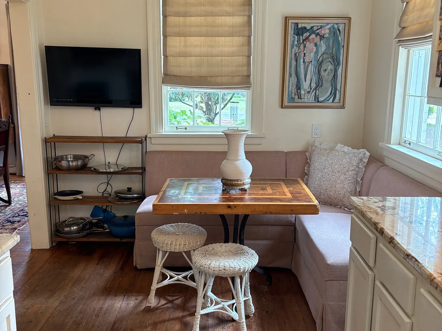 4 bed, 2280 sqft, $6,200 — Photo 2