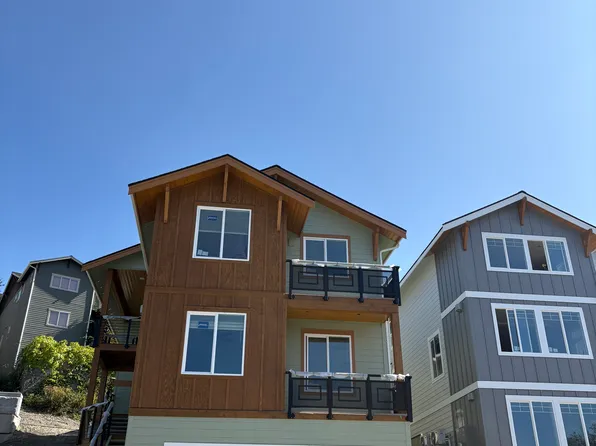 3516 Sussex Dr, Bellingham, WA