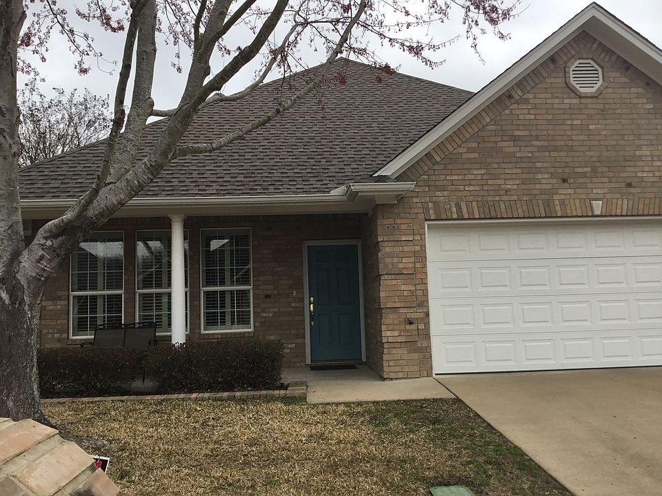 1st image of 1905 Hollybranch Dr