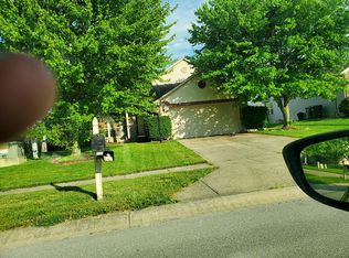 837 Queensgate Dr, Greenwood, IN 46143