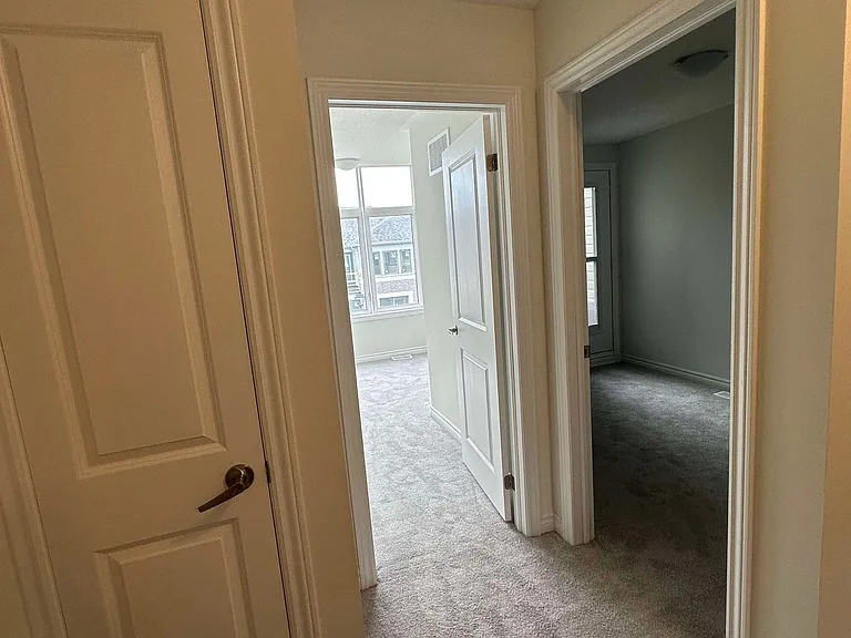 783 Kootenay Path — Photo 21
