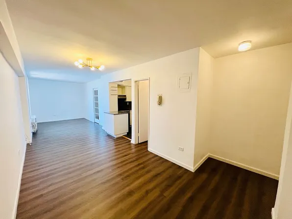 41-31 51st St Unit 7M, Queens, NY 11377