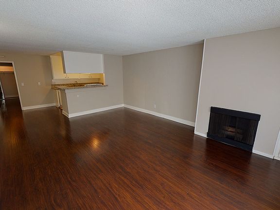 2nd image of 134 S Normandie Ave APT 101