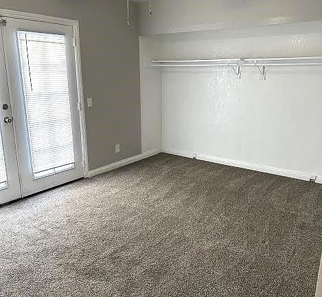5th image of 606 N Clementine St APT B