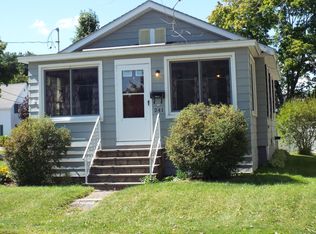 241 14th St, Bangor, ME 04401