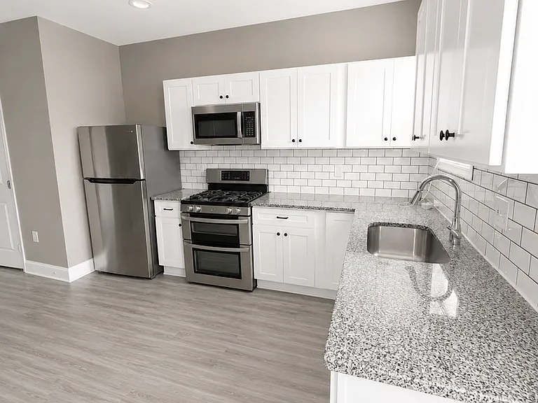 1225 Carroll St — Photo 4
