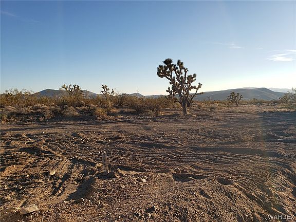 2nd image of 21466 N PALM DESERT Drive