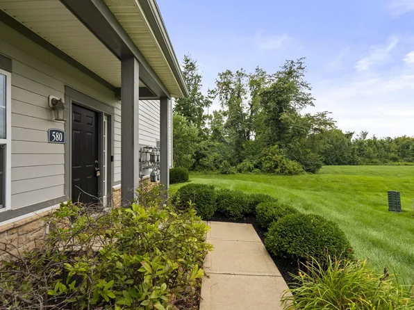 580 Redwood Ln, Lewis Center, OH 43035