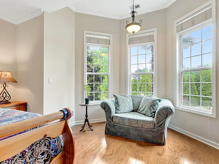 374 Persimmon Dr — Photo 29