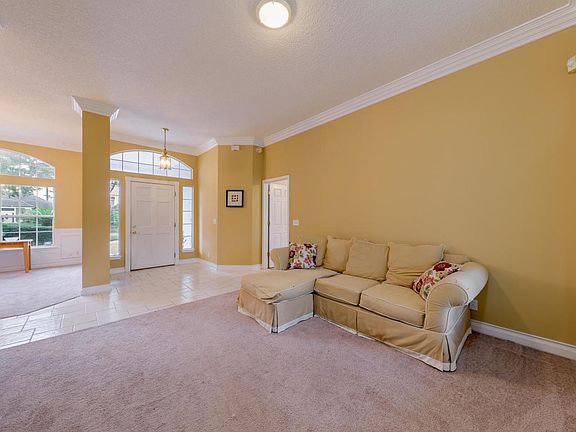 Living room 2