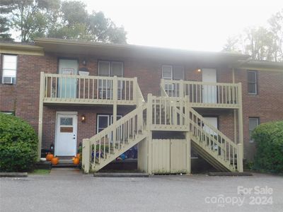 380 Corbly Dr APT 11, Hendersonville, NC, 28739