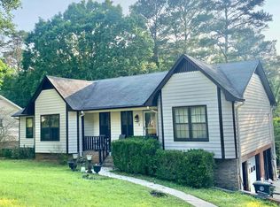 1348 Stonecrest Dr, Birmingham, AL 35235